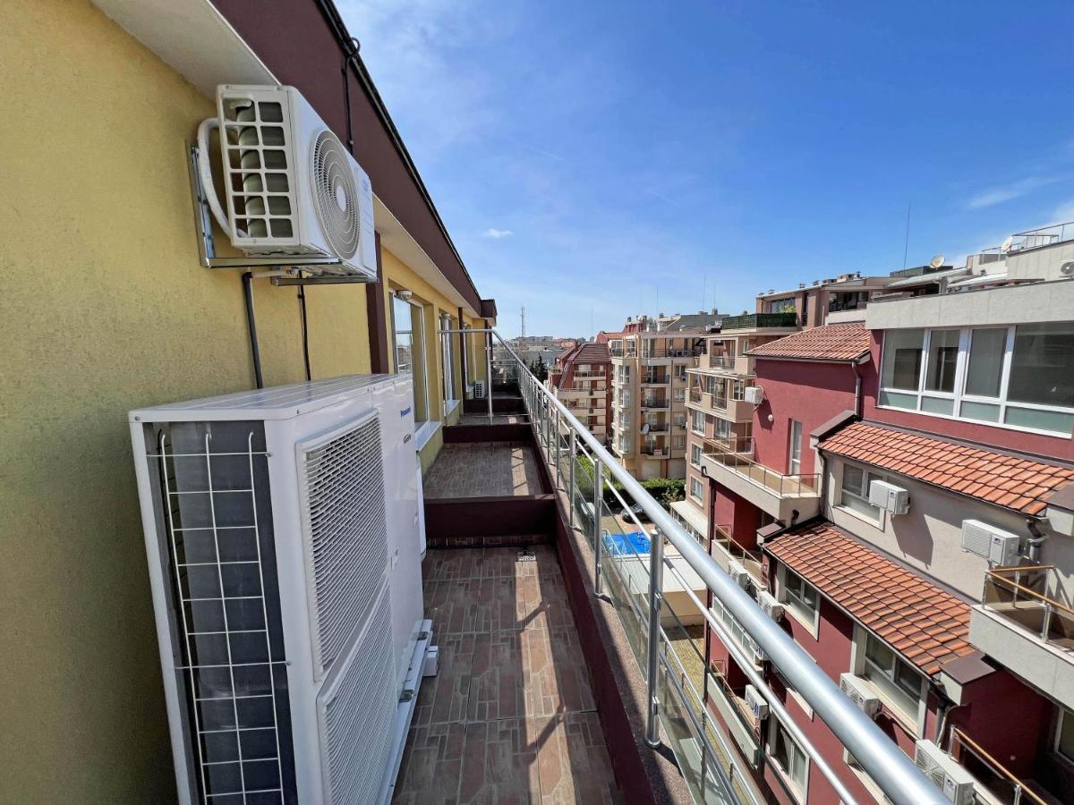 Valemar Apartments Pomorie Bagian luar foto