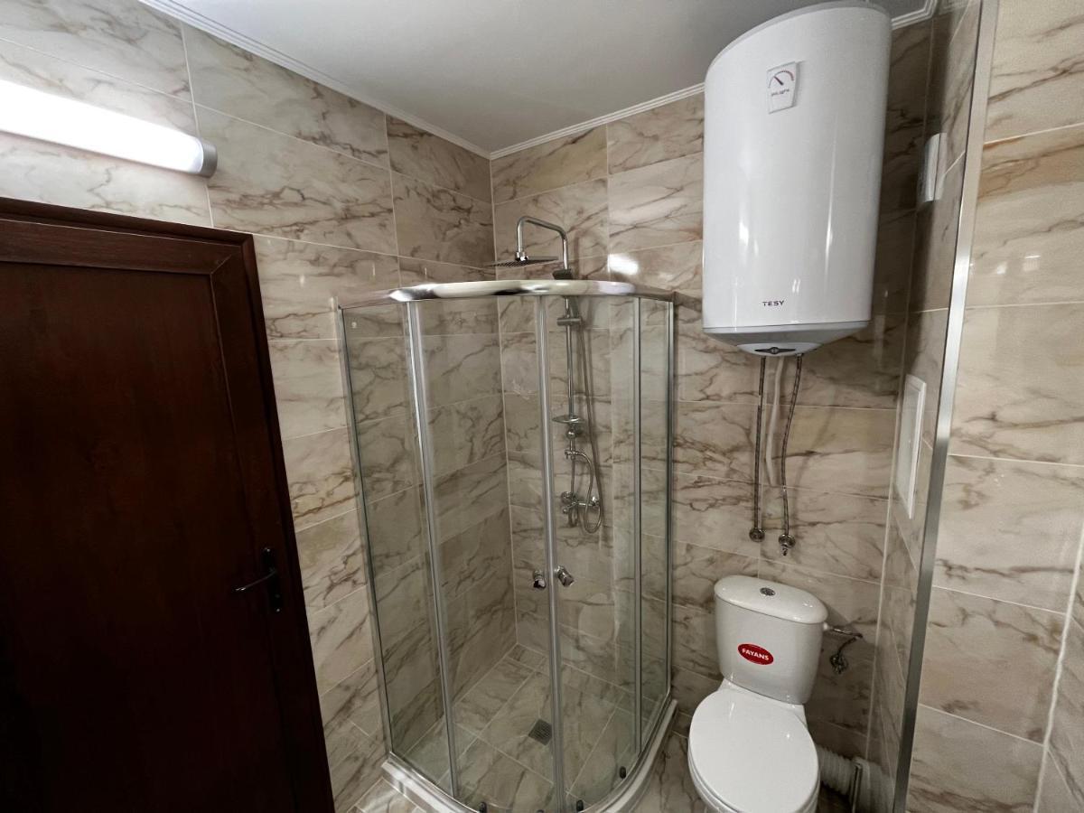 Valemar Apartments Pomorie Bagian luar foto