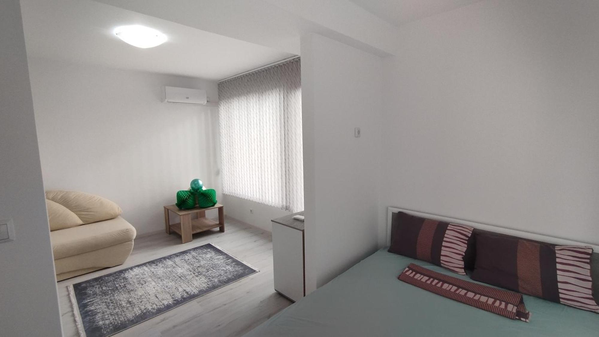 Valemar Apartments Pomorie Bagian luar foto