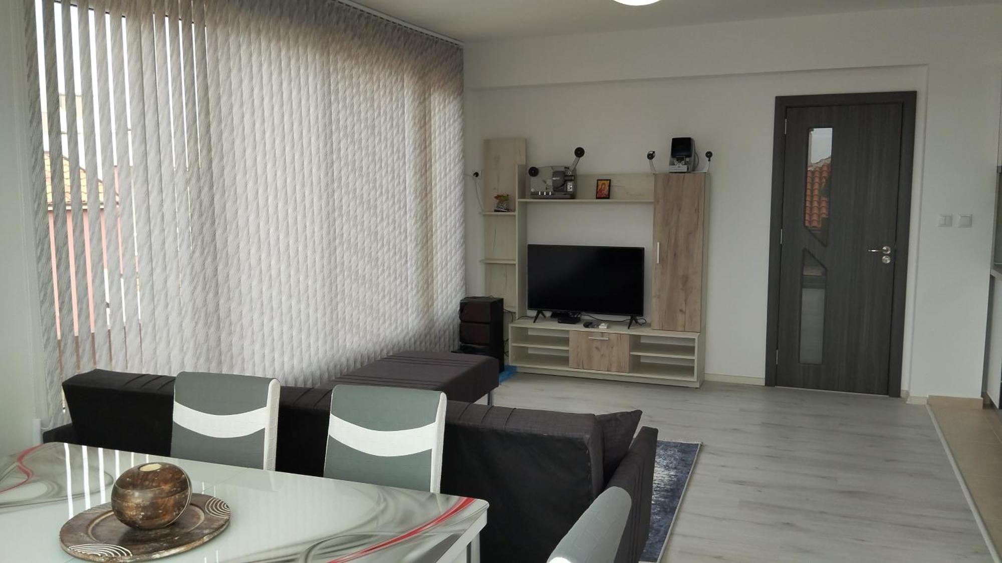 Valemar Apartments Pomorie Bagian luar foto
